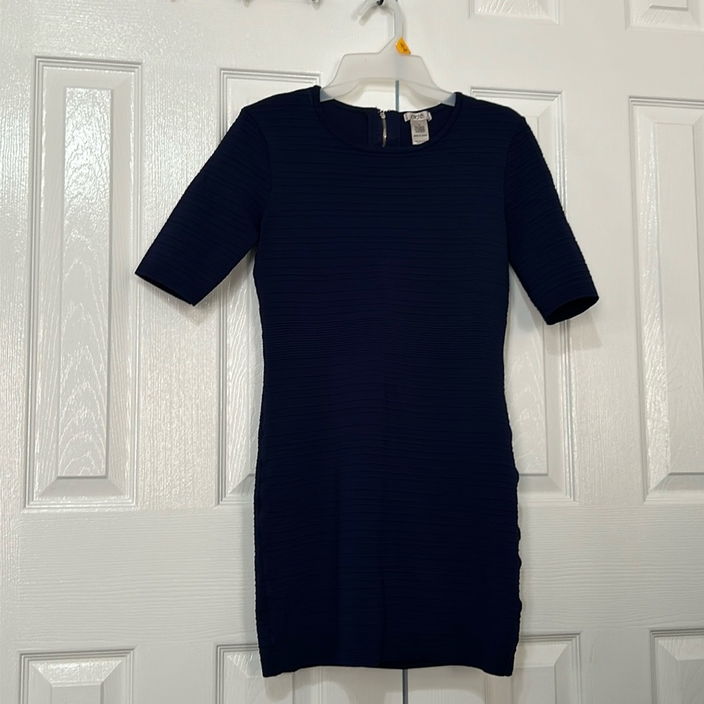 Short Sleeve Crew Neck Midi Tight Bodycon Pencil Fitted Dress